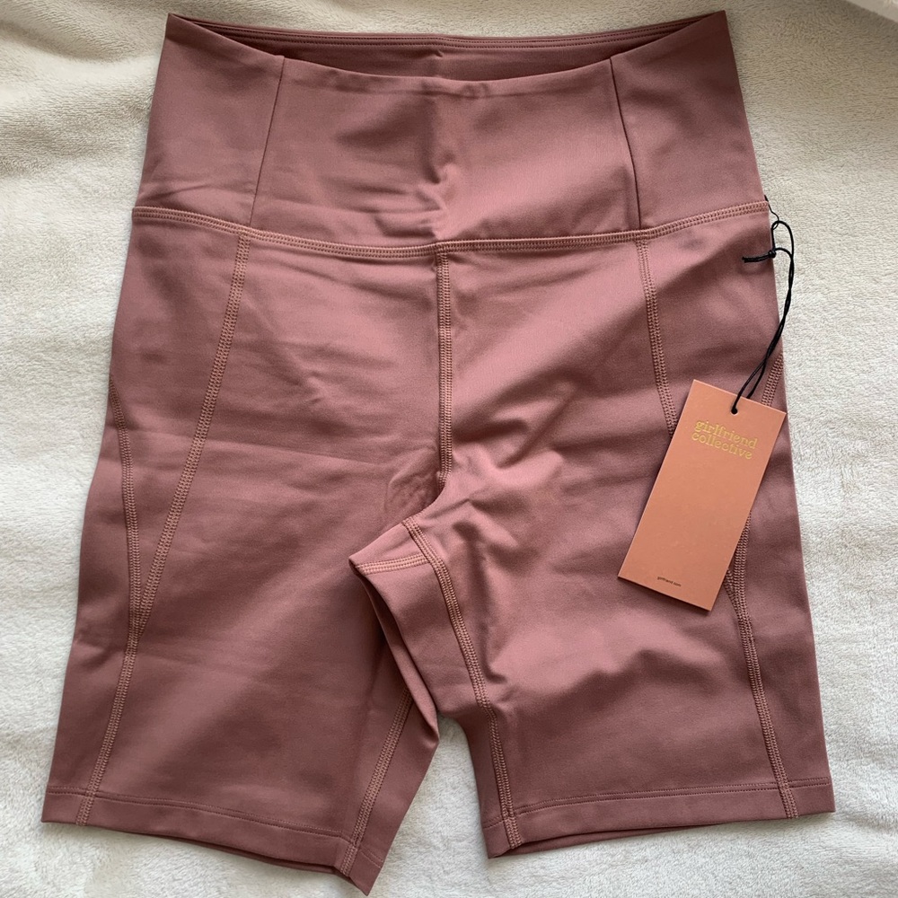 NWT Girlfriend Collective Acorn High Rise Bike Short M